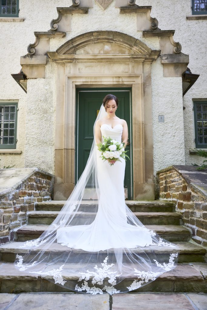 Waterfront wedding at the Adamson Estate